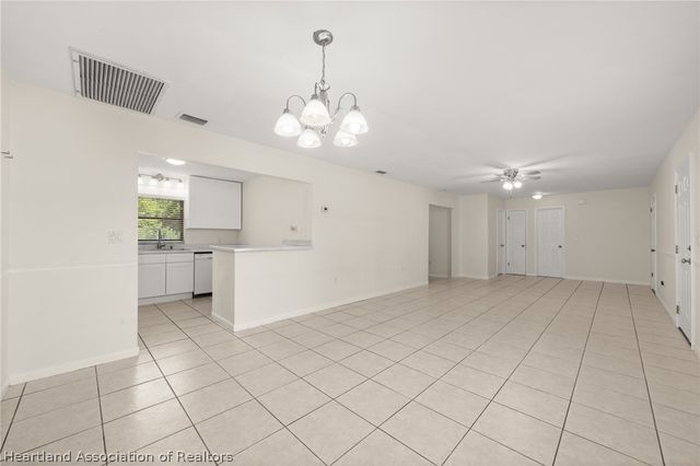 2892 N Bowden Road, Avon Park, FL 33825