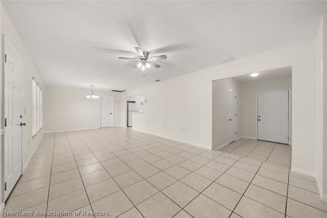 2892 N Bowden Road, Avon Park, FL 33825