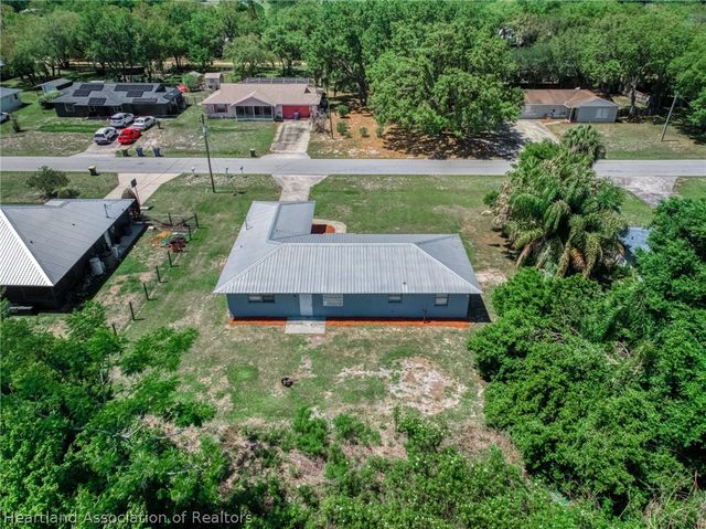 2892 N Bowden Road, Avon Park, FL 33825