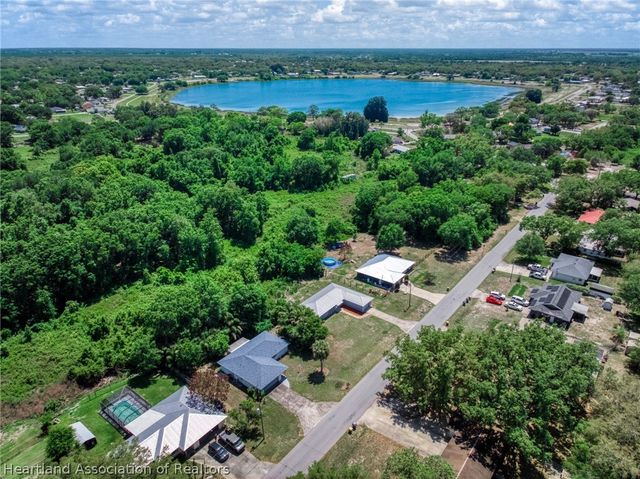 2892 N Bowden Road, Avon Park, FL 33825