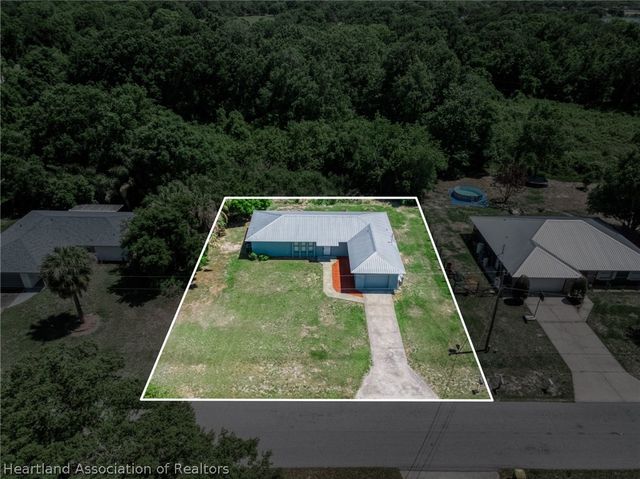 2892 N Bowden Road, Avon Park, FL 33825