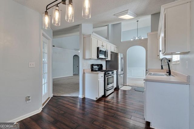 1825 Arborwood Drive, Grayson, GA 30017