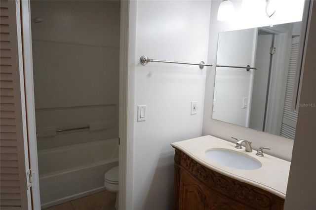 2584 GRASSY POINT DRIVE 204, Lake Mary, FL 32746
