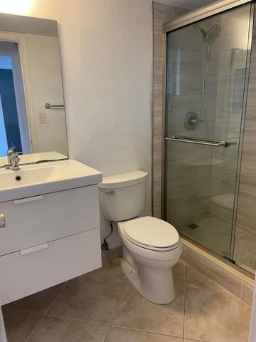 830 SW 9th Street Circle APT 201, Boca Raton, FL 33486