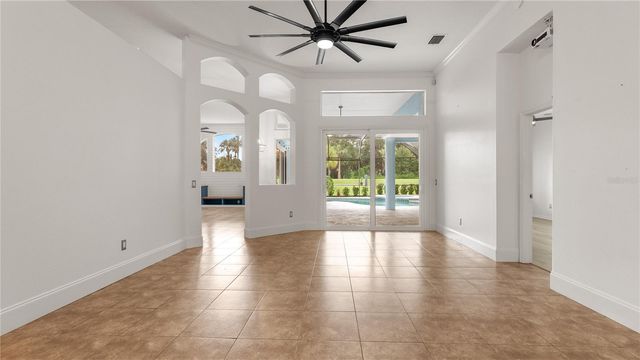 5924 CHERRY OAK DRIVE, Valrico, FL 33596