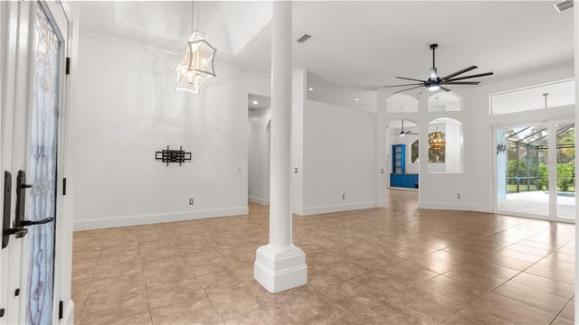 5924 CHERRY OAK DRIVE, Valrico, FL 33596