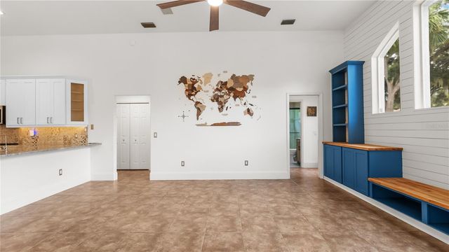 5924 CHERRY OAK DRIVE, Valrico, FL 33596