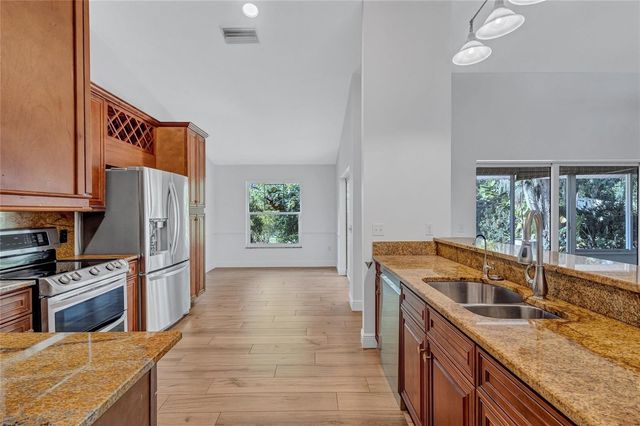 4435 DIAMOND CIRCLE W, Sarasota, FL 34233