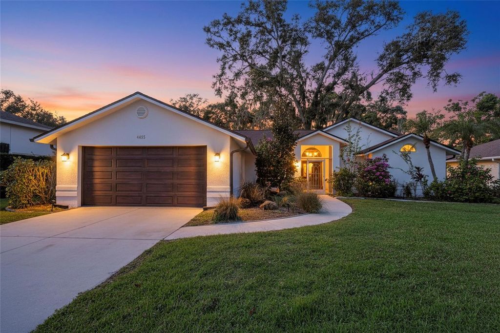 4435 DIAMOND CIRCLE W, Sarasota, FL 34233