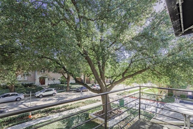 4211 Holland Avenue 208, Dallas, TX 75219