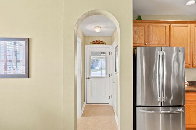 557 Vermillion Dr., Little River, SC 29566