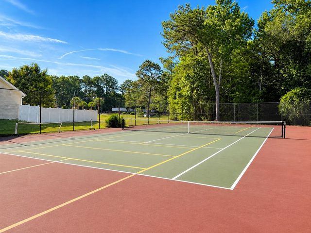557 Vermillion Dr., Little River, SC 29566