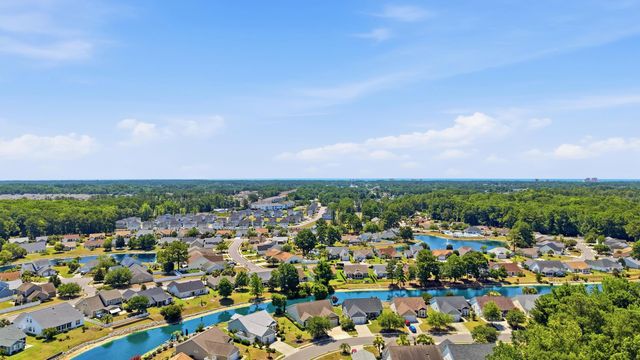 557 Vermillion Dr., Little River, SC 29566