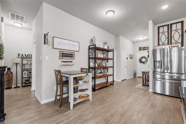 8213 Ocean Jasper Lane, Texas City, TX 77591