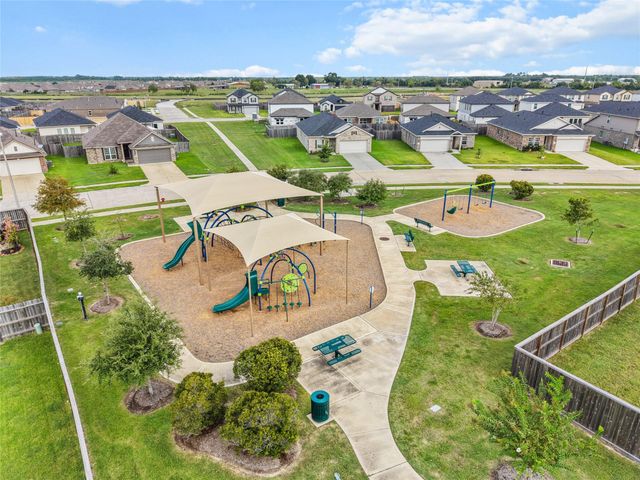 8213 Ocean Jasper Lane, Texas City, TX 77591