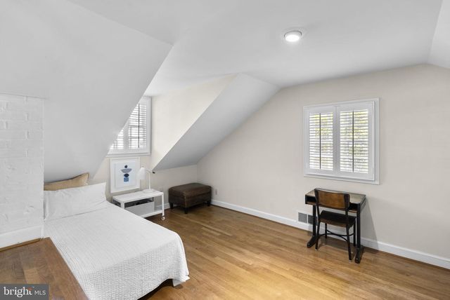 5420 YORK LN, Bethesda, MD 20814