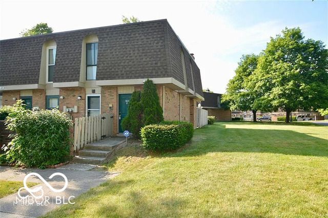 7445 Countrybrook Drive, Indianapolis, IN 46260