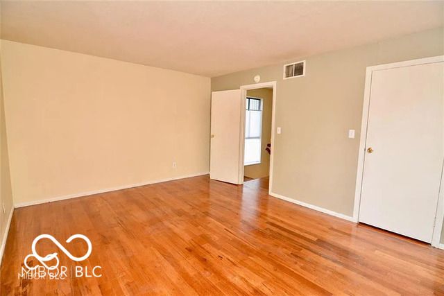 7445 Countrybrook Drive, Indianapolis, IN 46260