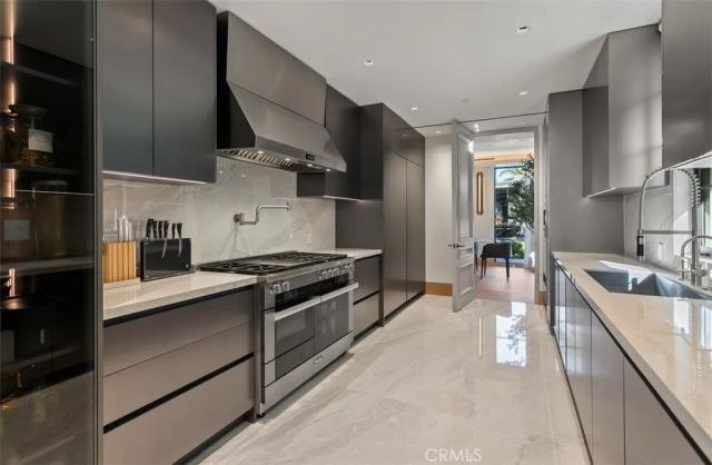 7 Sailview, Newport Coast, CA 92657