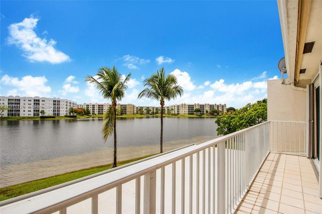 6407 NW 109th Ave 6407, Doral, FL 33178