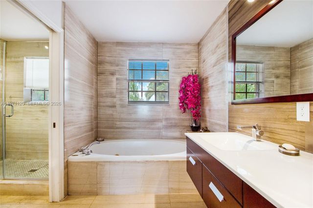 6407 NW 109th Ave 6407, Doral, FL 33178