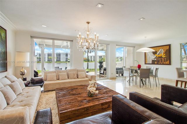 6407 NW 109th Ave 6407, Doral, FL 33178