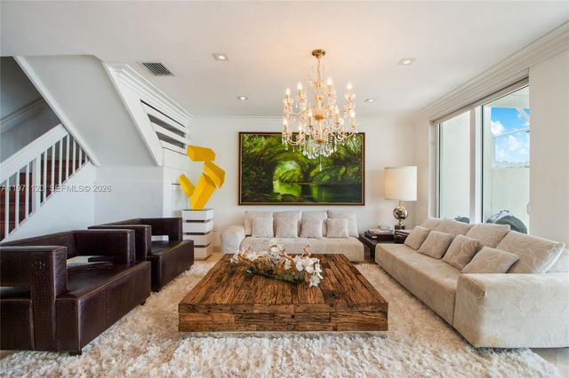 6407 NW 109th Ave 6407, Doral, FL 33178