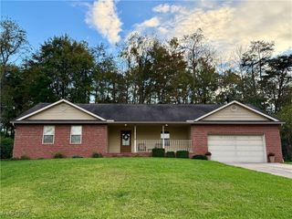 109 Mission Rd, Marietta, OH 45750