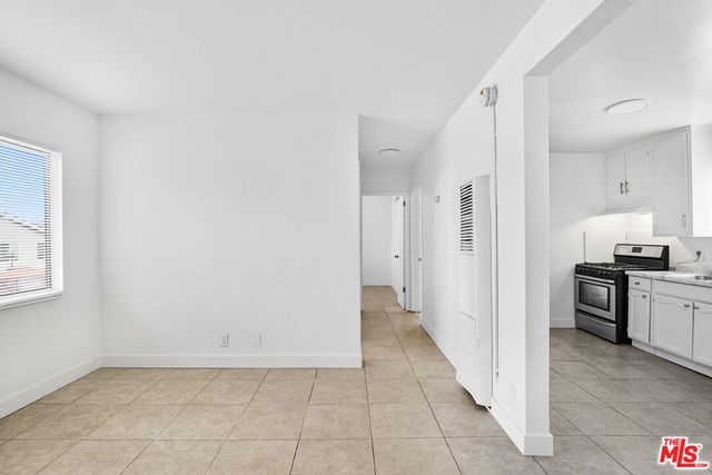 959 S Soto Street, Los Angeles, CA 90023