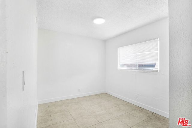 959 S Soto Street, Los Angeles, CA 90023