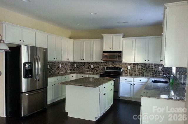 1572 Duckhorn Street NW, Concord, NC 28027
