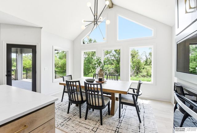 18505 Acorn Drive, Gretna, NE 68028