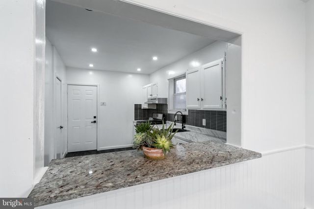 125 WABASH AVE, Bath, PA 18014