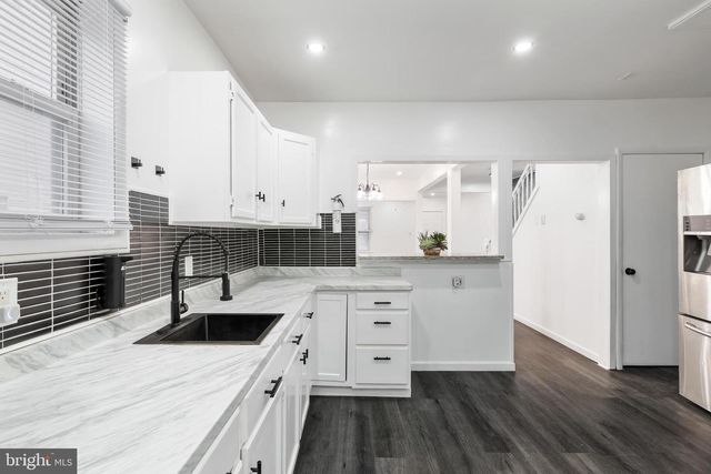 125 WABASH AVE, Bath, PA 18014