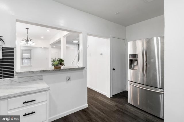 125 WABASH AVE, Bath, PA 18014