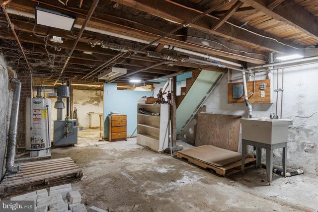 125 WABASH AVE, Bath, PA 18014