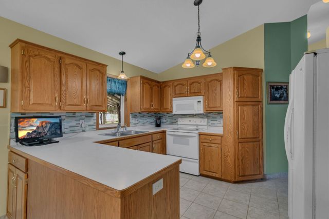 904 Sunwood Park Drive, Waite Park, MN 56387