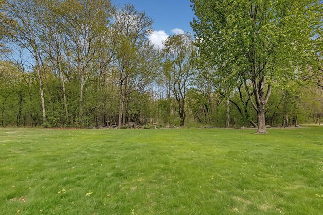 904 Sunwood Park Drive, Waite Park, MN 56387