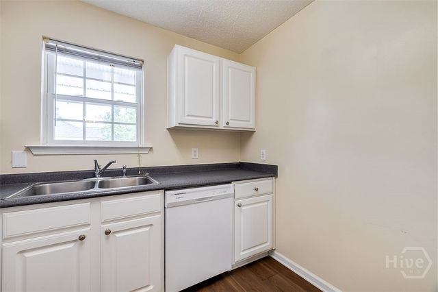 310 Tibet Avenue 52, Savannah, GA 31406