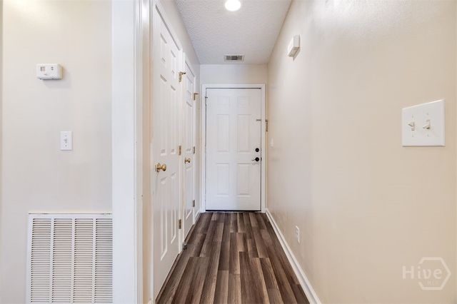 310 Tibet Avenue 52, Savannah, GA 31406