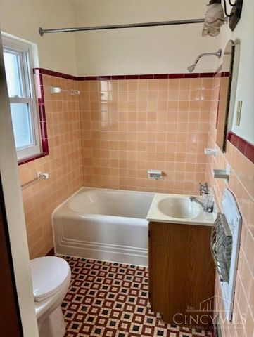 3606 Gamble Avenue, Cheviot, OH 45211