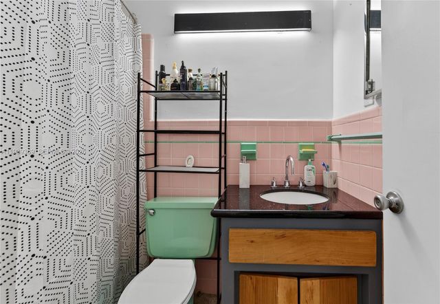 607 N Coconut Ave N, Port St. Lucie, FL 34952