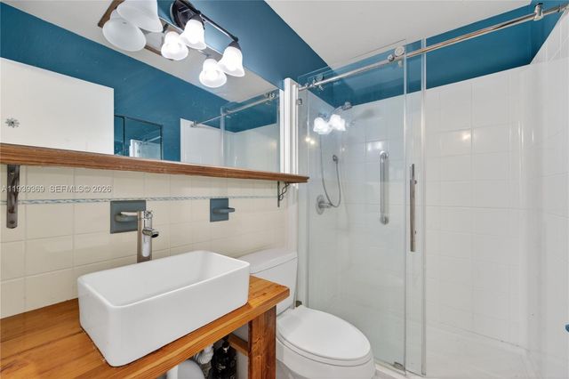 607 N Coconut Ave N, Port St. Lucie, FL 34952