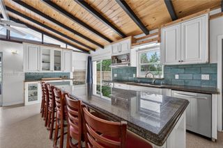 607 N Coconut Ave N, Port St. Lucie, FL 34952