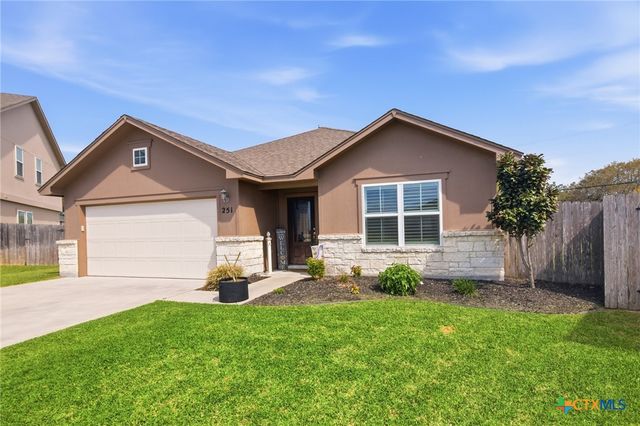 251 Cobble Stone Court, Victoria, TX 77904