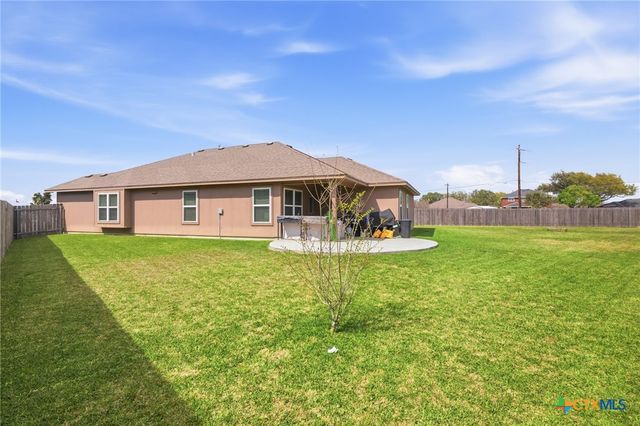 251 Cobble Stone Court, Victoria, TX 77904