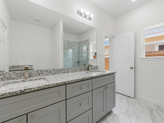 12206 Heather Flower Lane, Houston, TX 77014