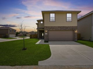 12206 Heather Flower Lane, Houston, TX 77014