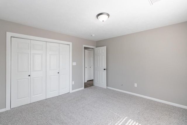 725 10th Street, Dickinson, TX 77539