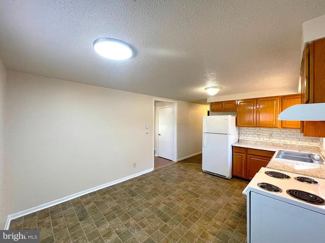 21341 CAMBRIDGE AVE, Lexington Park, MD 20653